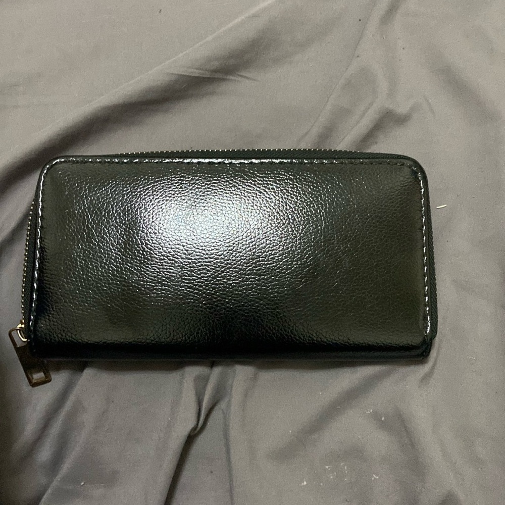 Black wallet